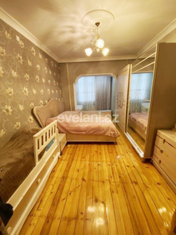 Sale, old building, 2 room, 65 m², Baku, Khatai r, Ahmedli d, Hazi Aslanov m.