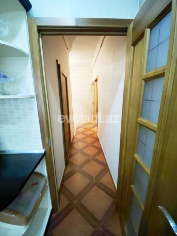 Sale, old building, 2 room, 65 m², Baku, Khatai r, Ahmedli d, Hazi Aslanov m.