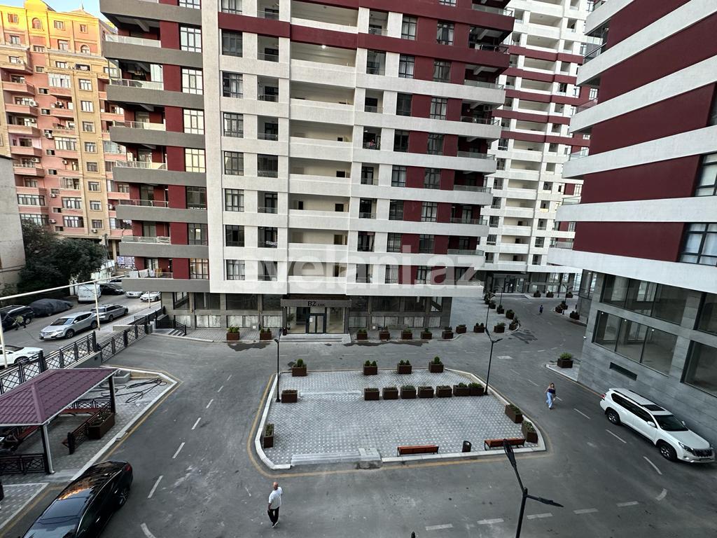 Satılır, yeni tikili, 3 otaqlı, 63 m², Bakı, Nəsimi r, 4-cü mikrorayon q, Memar Əcəmi m.