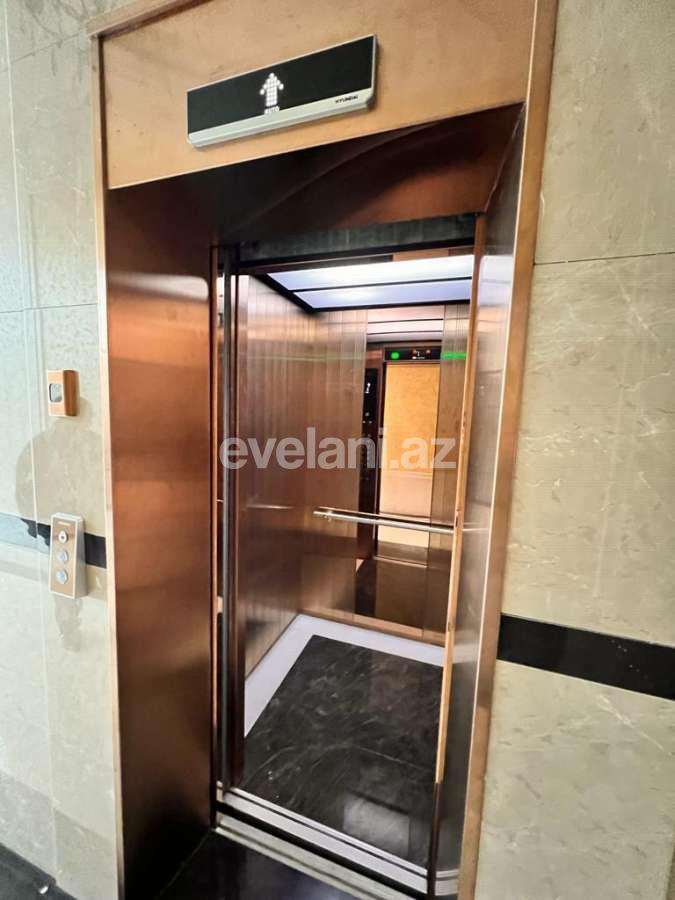 Satılır, yeni tikili, 2 otaqlı, 60 m², Bakı, Nəsimi r, 3-cü mikrorayon q, Memar Əcəmi m.