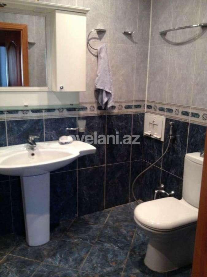 Rent, new building, 4 room, 150 m², Baku, Nasimi r.