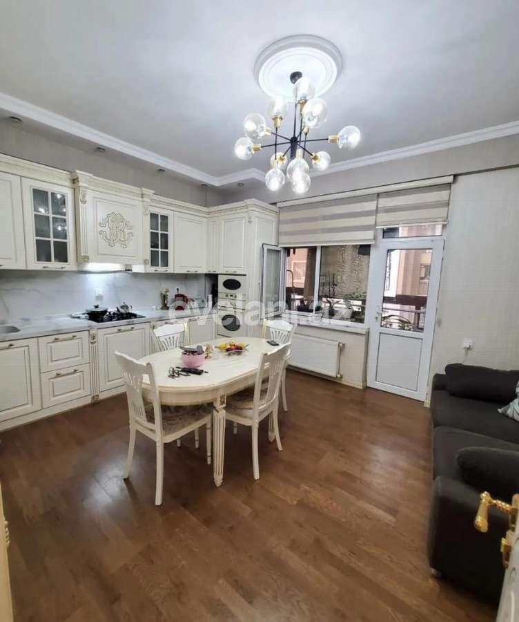 Satılır, yeni tikili, 3 otaqlı, 135 m², Bakı, Xətai r, Şah İsmayıl Xətai m.