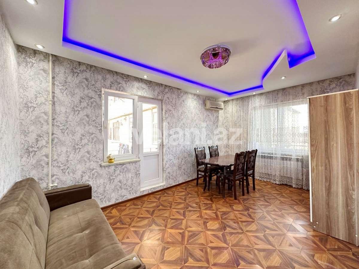 Sale, old building, 1 room, 40 m², Baku, Surakhani r, Yeni Guneshli d, Khalglar Doslugu m.