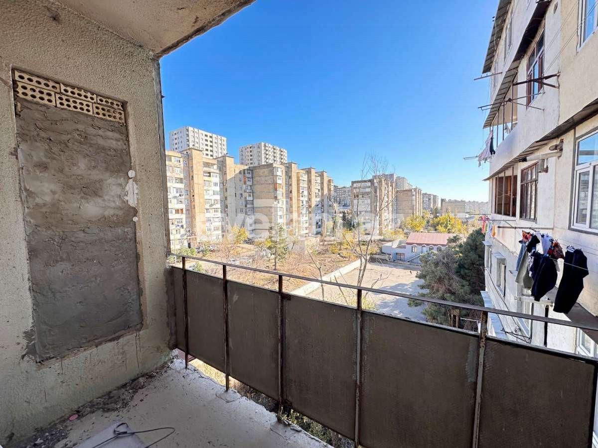 Sale, old building, 1 room, 40 m², Baku, Surakhani r, Yeni Guneshli d, Khalglar Doslugu m.