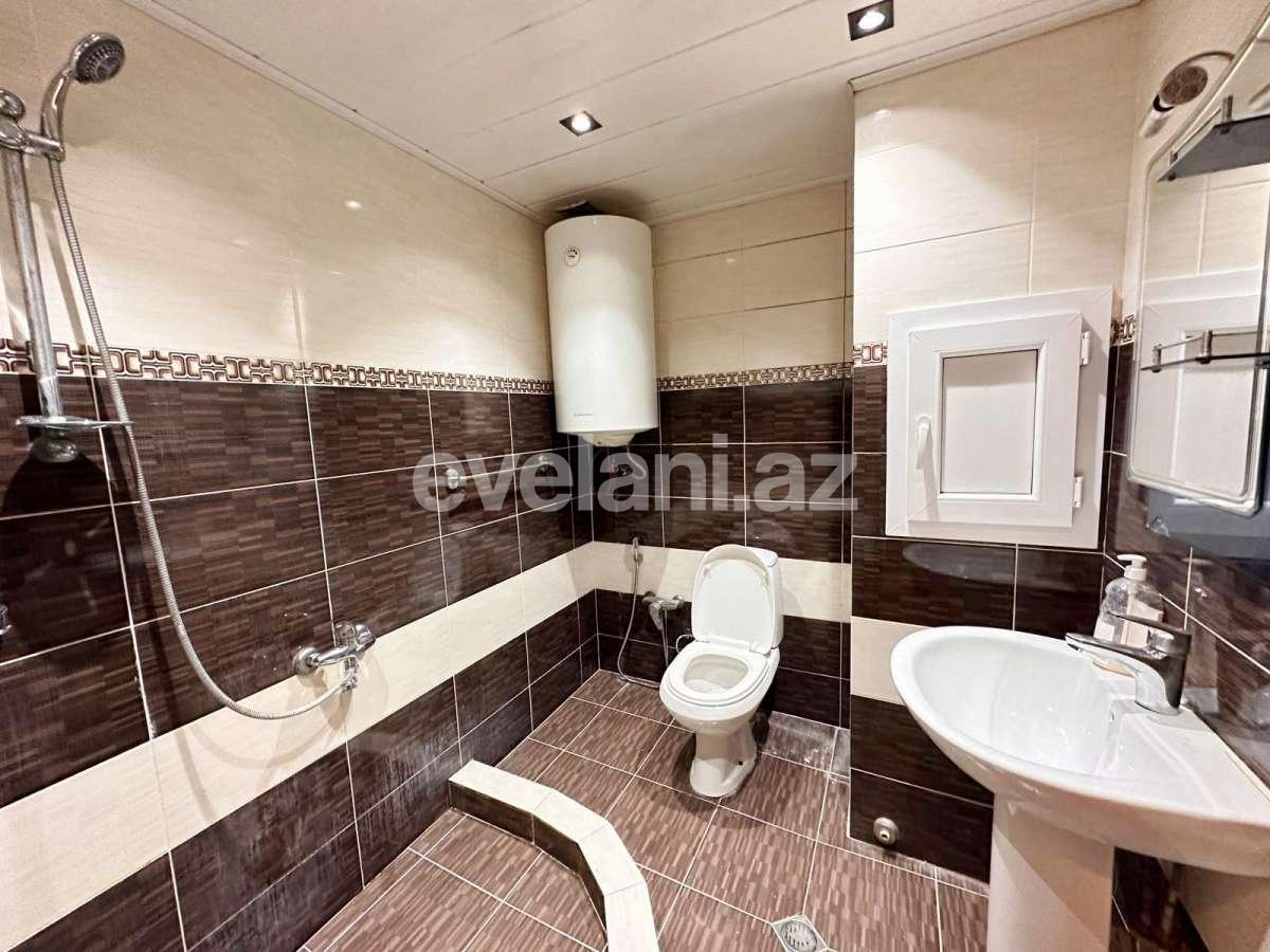 Sale, old building, 1 room, 40 m², Baku, Surakhani r, Yeni Guneshli d, Khalglar Doslugu m.