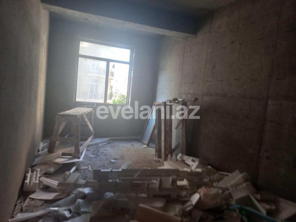 Satılır, yeni tikili, 3 otaqlı, 105 m², Bakı, Binəqədi r, 8-ci mikrorayon q, Azadlıq prospekti m.