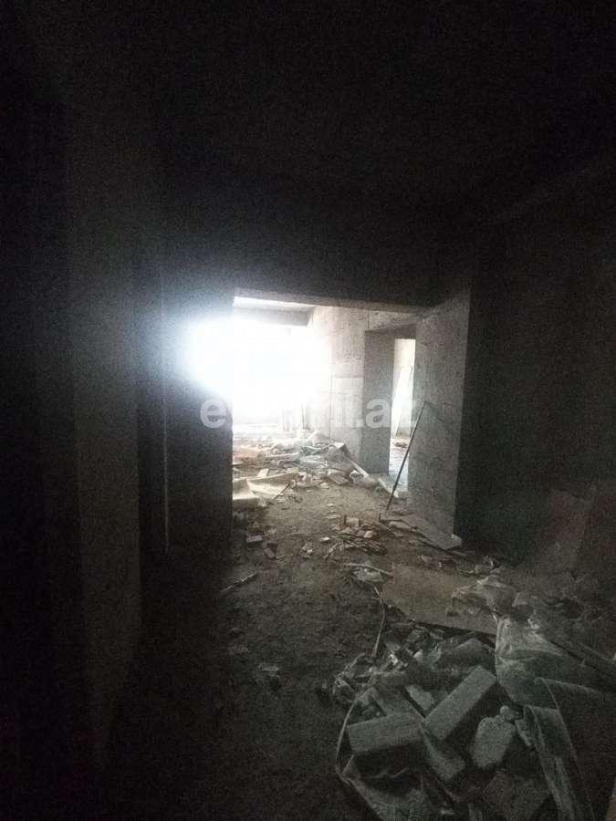 Satılır, yeni tikili, 3 otaqlı, 105 m², Bakı, Binəqədi r, 8-ci mikrorayon q, Azadlıq prospekti m.