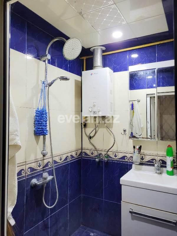 Sale, old building, 3 room, 75 m², Baku, Nizami r, 8-th kilometer d, Neftchilar m.