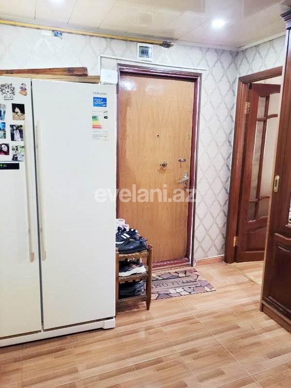 Sale, old building, 3 room, 75 m², Baku, Nizami r, 8-th kilometer d, Neftchilar m.