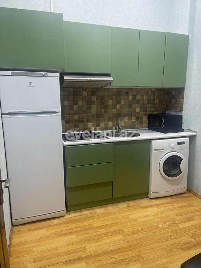 Kirayə verilir, yeni tikili, 2 otaqlı, 70 m², Bakı, Nərimanov r, 8 Noyabr m.