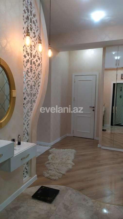 Satılır, yeni tikili, 2 otaqlı, 65 m², Bakı, Binəqədi r, M. Rəsulzadə q, Azadlıq prospekti m.