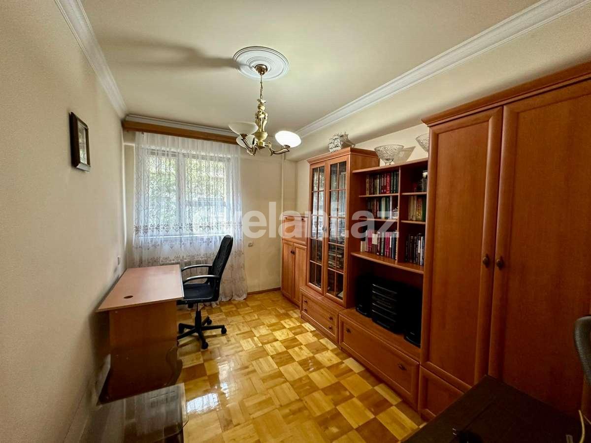 Сдаётся, вторичка, 3-комнаты, 80 m², Баку, Насиминский r, 28 мая m.