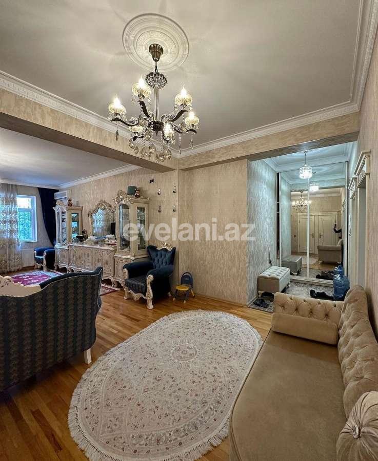 Satılır, yeni tikili, 2 otaqlı, 102 m², Bakı, Binəqədi r, 8-ci mikrorayon q, Azadlıq prospekti m.