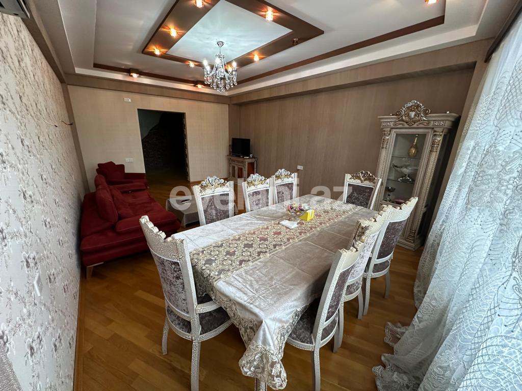 Kirayə verilir, yeni tikili, 3 otaqlı, 130 m², Bakı, Xətai r, Şah İsmayıl Xətai m.