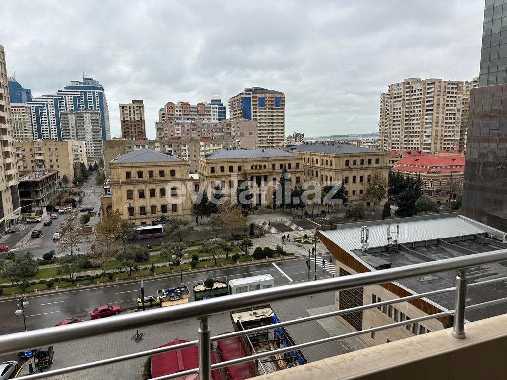 Kirayə verilir, yeni tikili, 3 otaqlı, 130 m², Bakı, Xətai r, Şah İsmayıl Xətai m.