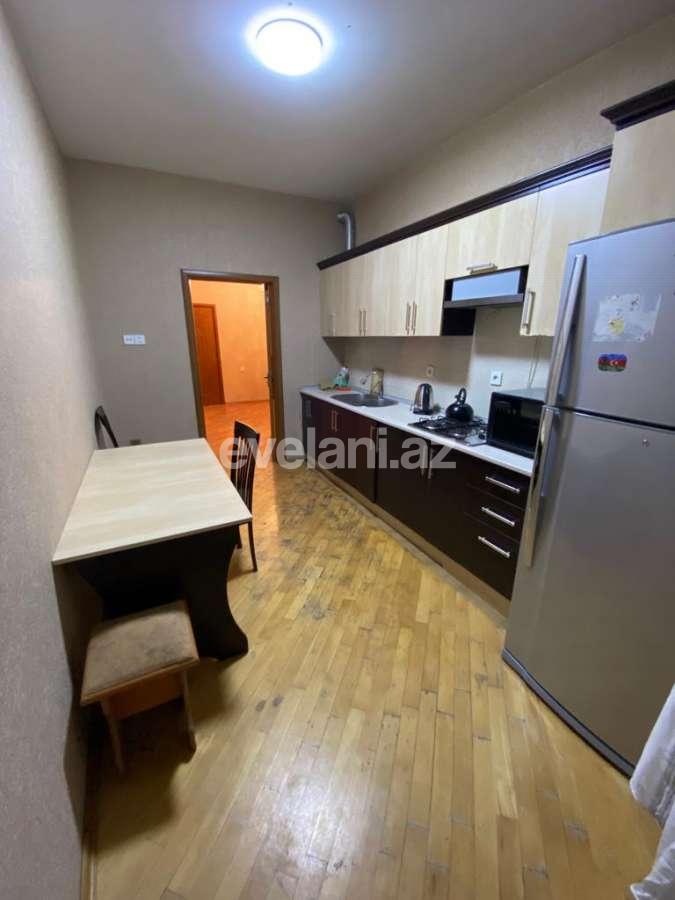 Сдаётся, вторичка, 3-комнаты, 148 m², Баку, Насиминский r, Шах Исмаил Хатаи m.