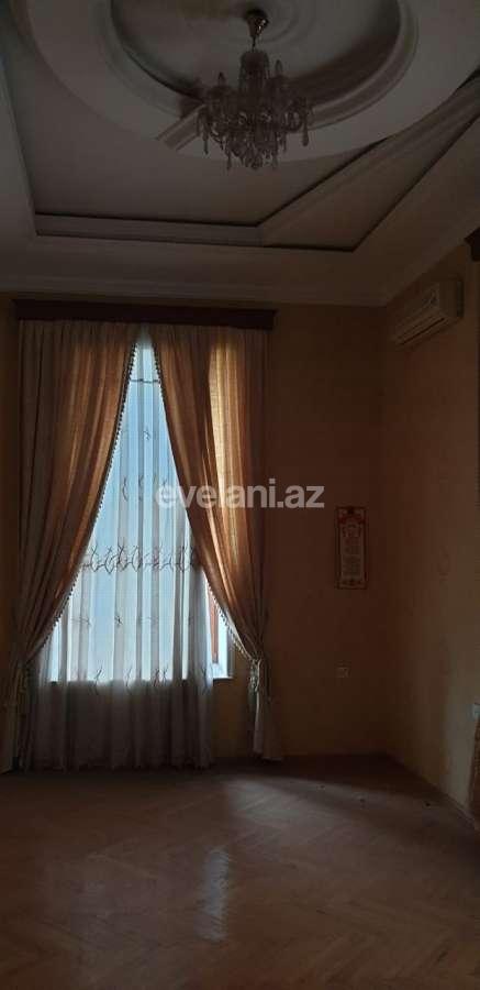 Сдаётся, вторичка, 4-комнаты, 125 m², Баку, Сабаильский r, Ичери Шехер m.