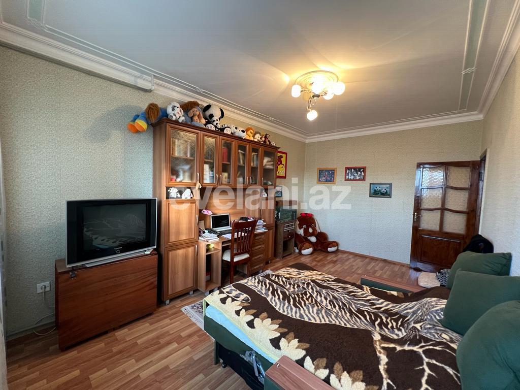 Satılır, köhnə tikili, 3 otaqlı, 80 m², Bakı, Suraxanı r, Yeni Günəşli q.