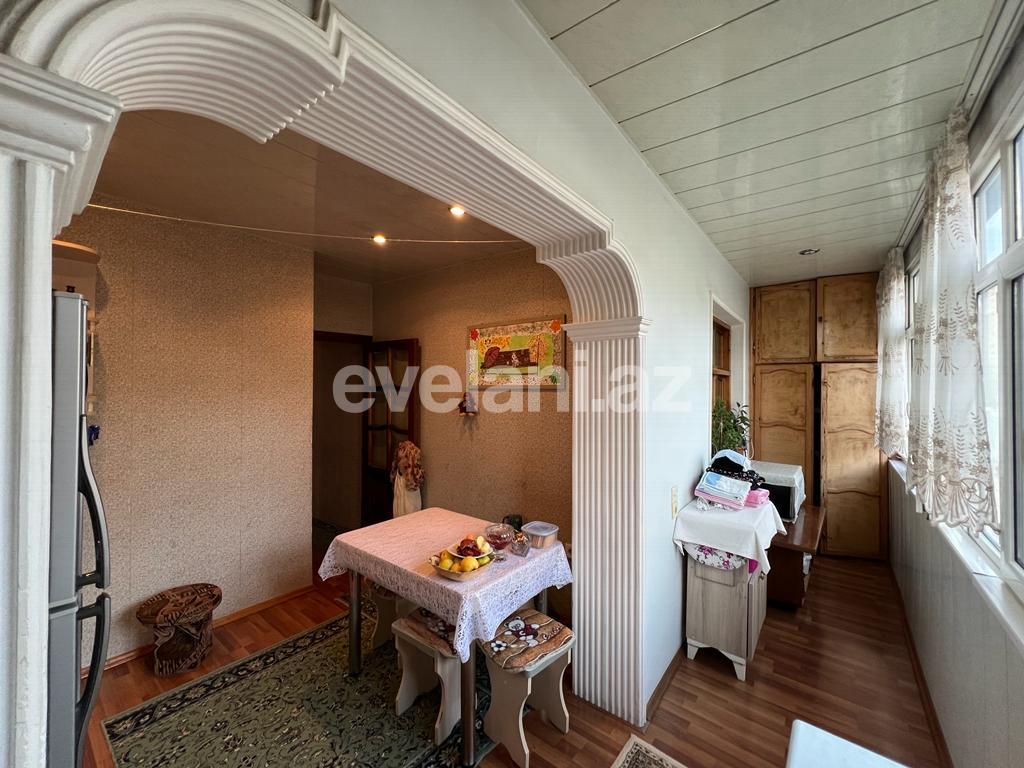 Satılır, köhnə tikili, 3 otaqlı, 80 m², Bakı, Suraxanı r, Yeni Günəşli q.