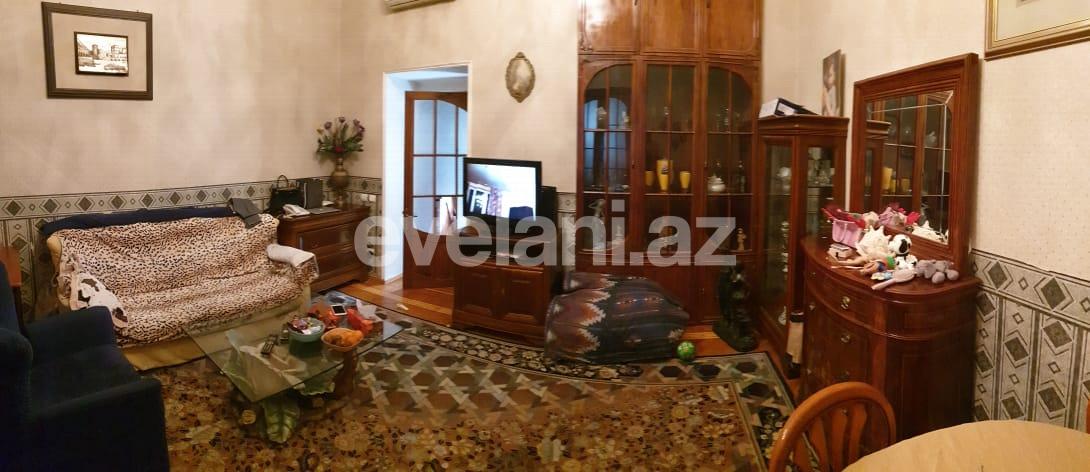 Rent, old building, 3 room, 80 m², Baku, Sabail r, Sahil m.