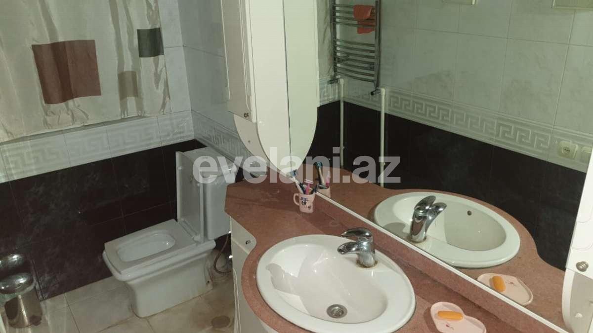 Rent, old building, 3 room, 80 m², Baku, Sabail r, Sahil m.