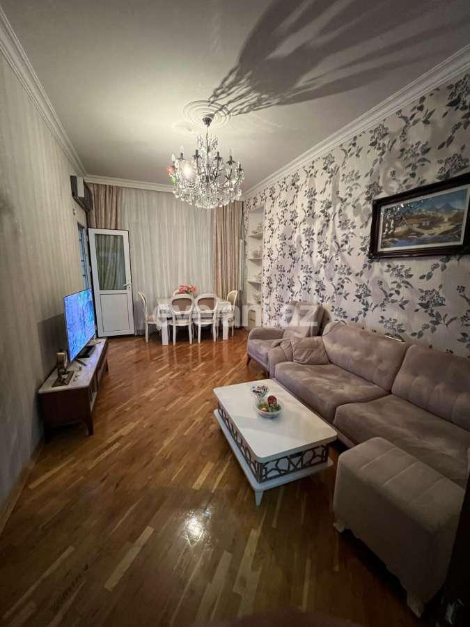 Satılır, yeni tikili, 3 otaqlı, 90 m², Bakı, Nəsimi r, 4-cü mikrorayon q, Memar Əcəmi m.
