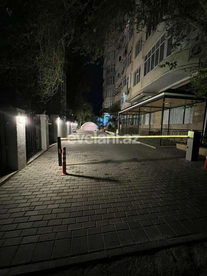 Satılır, yeni tikili, 3 otaqlı, 90 m², Bakı, Nəsimi r, 4-cü mikrorayon q, Memar Əcəmi m.