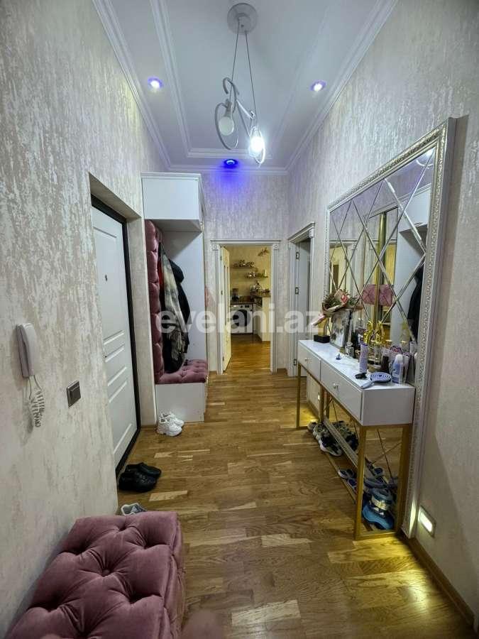 Satılır, yeni tikili, 3 otaqlı, 80 m², Bakı, Binəqədi r, 7-ci mikrorayon q, Azadlıq prospekti m.