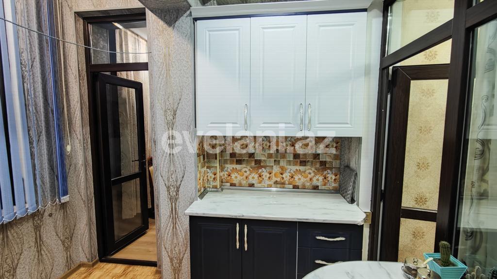 Satılır, yeni tikili, 3 otaqlı, 70 m², Bakı, Yasamal r, Memar Əcəmi m.