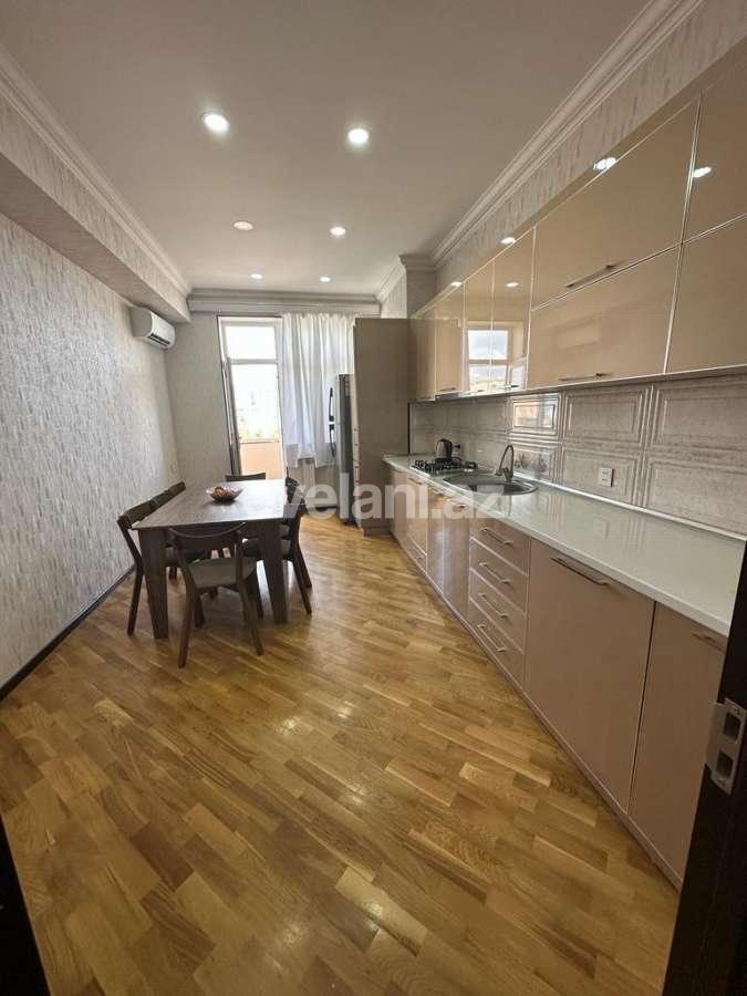 Satılır, yeni tikili, 3 otaqlı, 150 m², Bakı, Xətai r, Əhmədli m.