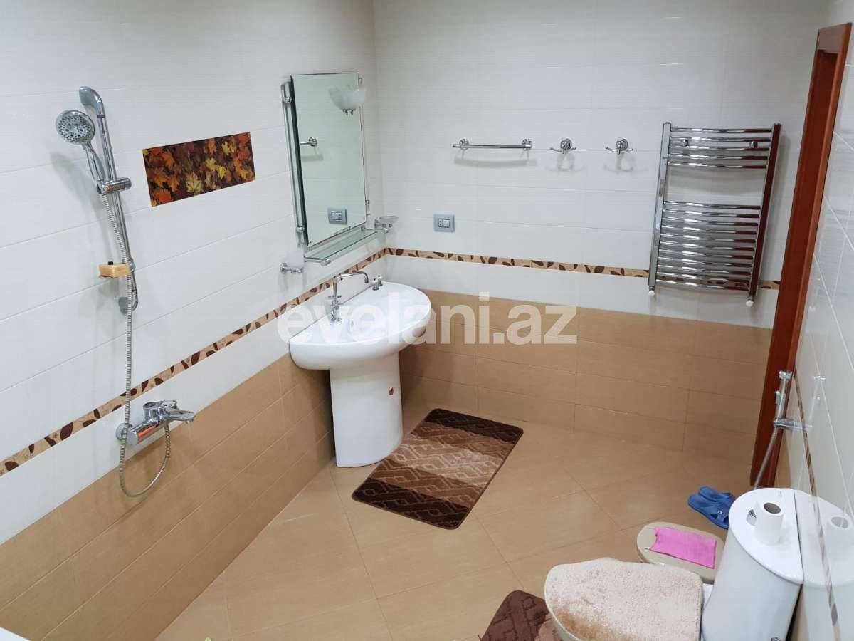 Rent, new building, 4 room, 195 m², Baku, Nasimi r.