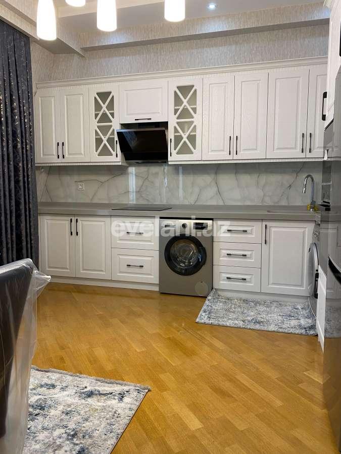 Kirayə verilir, yeni tikili, 3 otaqlı, 110 m², Bakı, Xətai r, Ağ şəhər q.