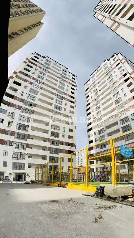 Продаётся, новостройка, 4-комнаты, 176 m², Баку, Ясамальский r, Иншаатчылар m.