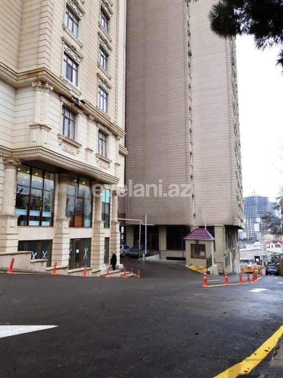 Продаётся, новостройка, 4-комнаты, 176 m², Баку, Ясамальский r, Иншаатчылар m.