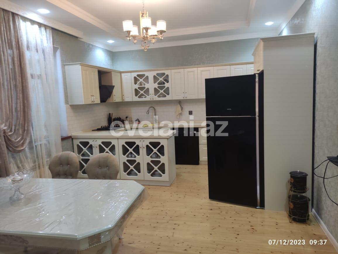 Satılır, həyət evi / bağ, 4 otaqlı, 130 m², Bakı, Binəqədi r, Azadlıq prospekti m.