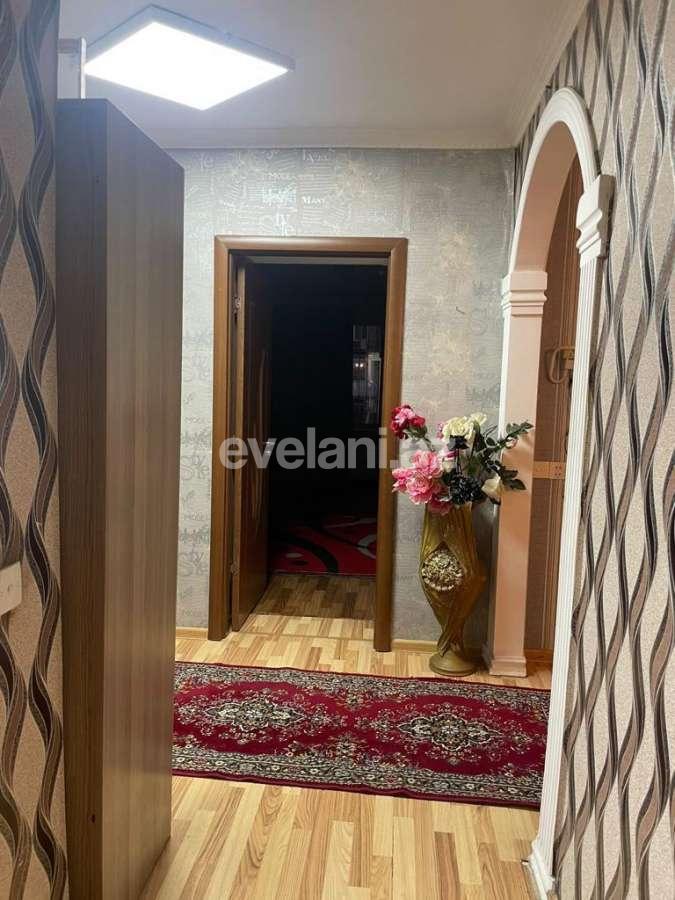 Satılır, köhnə tikili, 3 otaqlı, 70 m², Bakı, Yasamal r, Elmlər Akademiyası m.