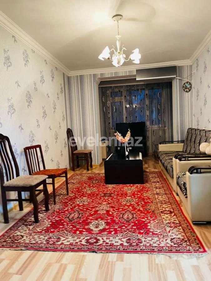 Satılır, köhnə tikili, 3 otaqlı, 70 m², Bakı, Yasamal r, Elmlər Akademiyası m.