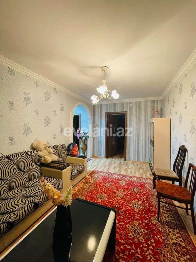 Satılır, köhnə tikili, 3 otaqlı, 70 m², Bakı, Yasamal r, Elmlər Akademiyası m.