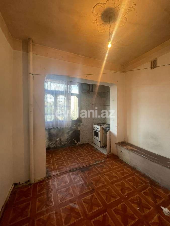 Satılır, köhnə tikili, 3 otaqlı, 80 m², Bakı, Xətai r.