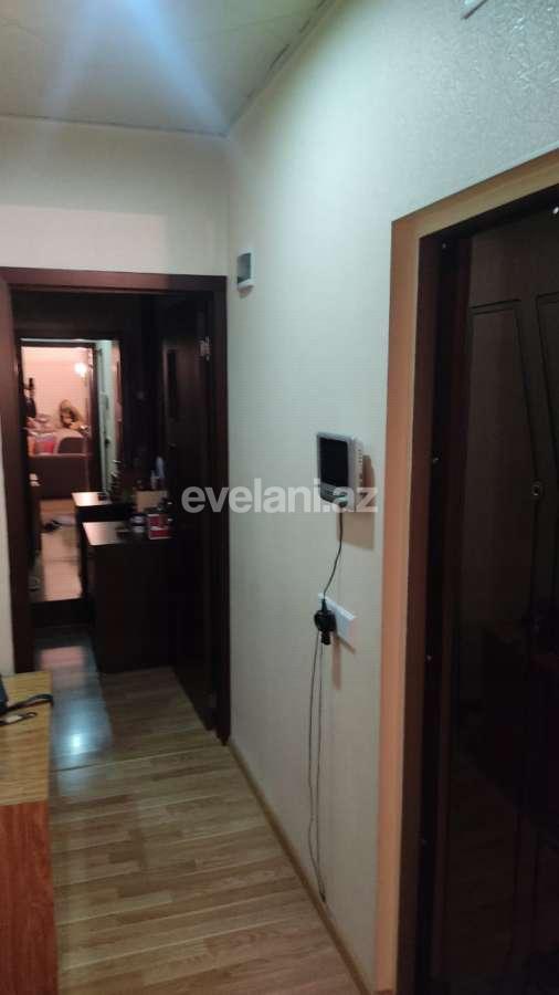 Satılır, köhnə tikili, 2 otaqlı, 59.99 m², Bakı, Nəsimi r, 2-ci mikrorayon q, Memar Əcəmi m.