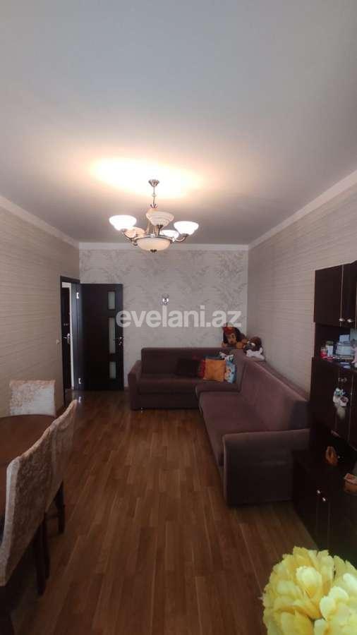 Satılır, köhnə tikili, 2 otaqlı, 59.99 m², Bakı, Nəsimi r, 2-ci mikrorayon q, Memar Əcəmi m.