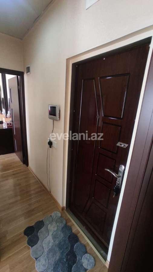 Satılır, köhnə tikili, 2 otaqlı, 59.99 m², Bakı, Nəsimi r, 2-ci mikrorayon q, Memar Əcəmi m.