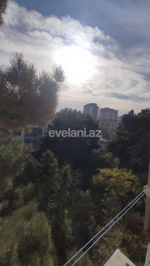 Satılır, köhnə tikili, 2 otaqlı, 59.99 m², Bakı, Nəsimi r, 2-ci mikrorayon q, Memar Əcəmi m.