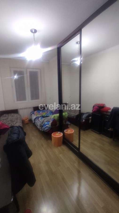 Satılır, köhnə tikili, 2 otaqlı, 59.99 m², Bakı, Nəsimi r, 2-ci mikrorayon q, Memar Əcəmi m.