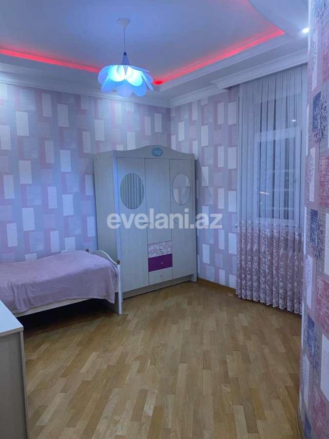 Kirayə verilir, köhnə tikili, 4 otaqlı, 135 m², Yasamal r, Elmlər Akademiyası m.