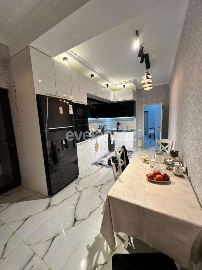 Satılır, yeni tikili, 2 otaqlı, 60 m², Bakı, Binəqədi r, 9-cu mikrorayon q.