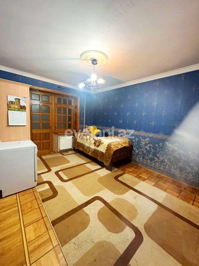 Kirayə verilir, köhnə tikili, 4 otaqlı, 100 m², Bakı, Yasamal r, Elmlər Akademiyası m.