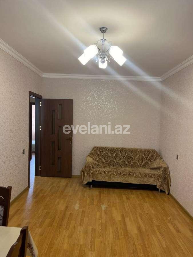 Satılır, köhnə tikili, 3 otaqlı, 60 m², Bakı, Nizami r, Xalqlar Dostluğu m.