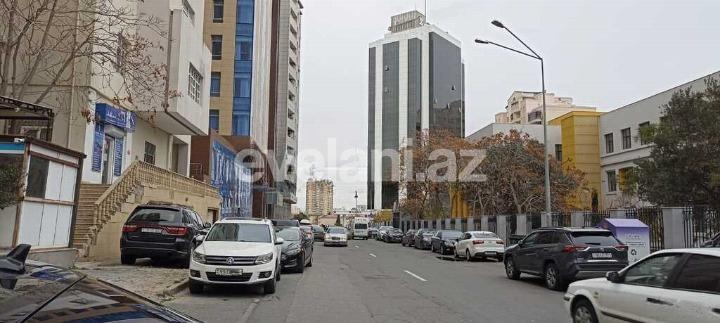 Продаётся, объект, 170 m², Баку, Ясамальский r, Элмляр Академиясы m.