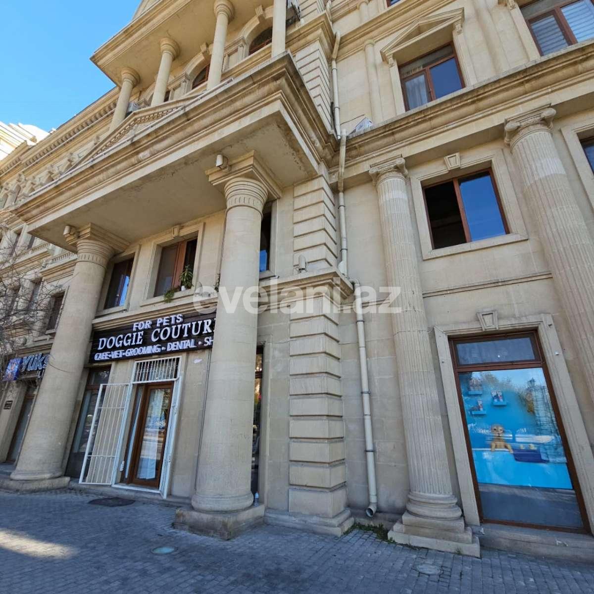 Продаётся, объект, 130 m², Баку, Насиминский r, 28 мая m.